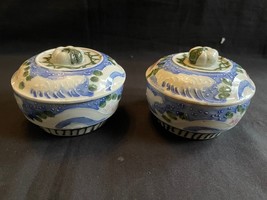 Pair of 2 antique chinese handpainted  lidded cups / bowls - £98.75 GBP