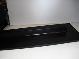 rca L42wd22 base stand ,no screws ,   color      black - $29.69