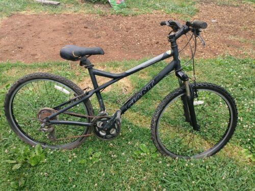 Primary image for Giant Boulder  MTB Bike  19" Large Hardtail Rigid Fast Shipping!!