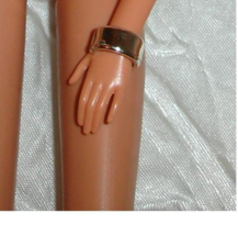 Barbie doll jewelry wide bracelet shiny silver with big opening Mattel vintage - £5.39 GBP