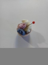 Handmade wooden miniature knitting bowl - €2,56 EUR
