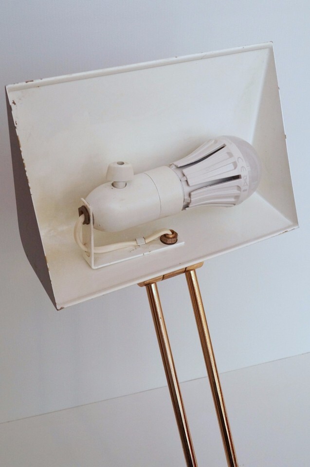 Hillebrand 80s Vintage Desk Design Desk Light Croco Look-
show original title... Item image 11