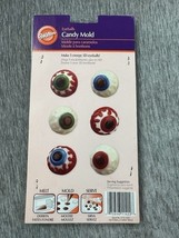 Wilton Candy Mold Halloween 3D Creepy Eyeballs Chocolate Treat Party 211... - $27.81 CAD
