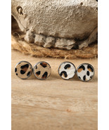 Brown Leopard Studded Earrings - $66.63 MXN