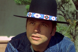 Tom Laughlin in Billy Jack cool portrait in black stetson 18x24 Poster - $23.99