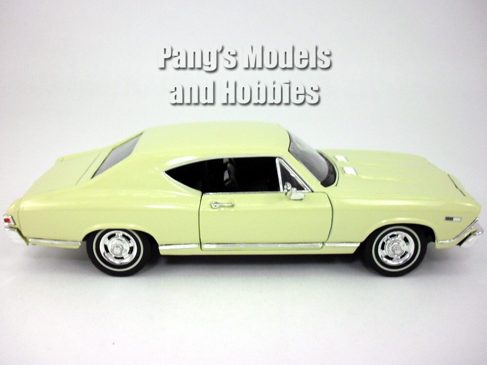 1968 Chevrolet Chevelle SS-396 1/24 Scale Diecast Model by Welly - OFF WHITE Item image 4