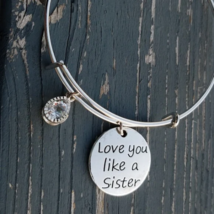 Love you like a sister charm bracelet, best friend bracelet, best friend... - $20.00