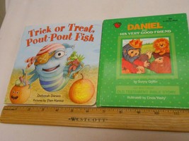 lot 2 children&#39;s Books : Trick or Treat Pout-Pout fish &amp; Daniel bible story  - £6.61 GBP