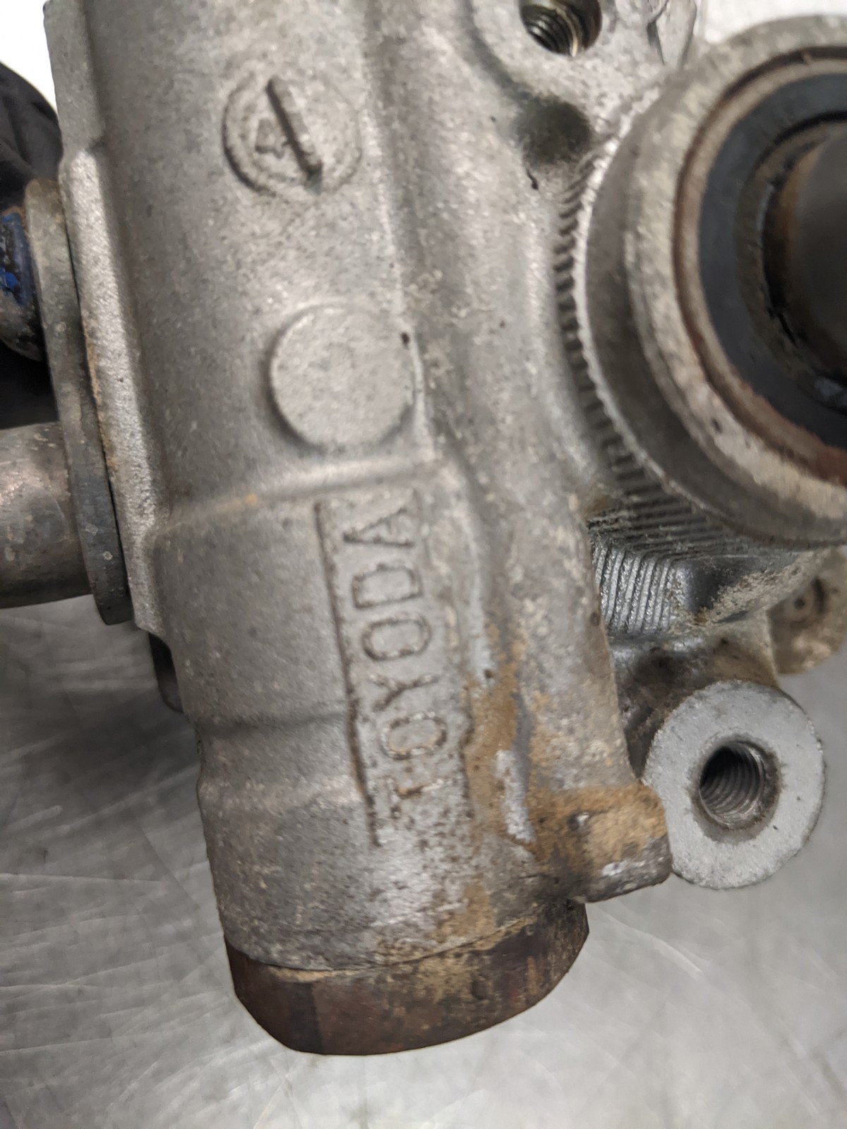 Power Steering Pump From 2003 Chrysler  Town & Country  3.8 Item image 3