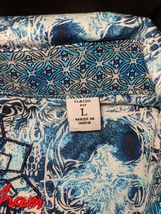 Robert Graham Hagerman  Short Sleeve Shirt Size Medium NWTS image 9