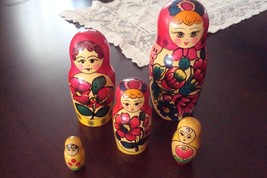 Russian nesting dolls, 5 pieces, principal doll  is 7&quot; original - £30.74 GBP