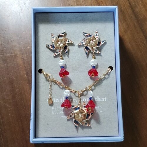 Baublebar Jewelry Set NEW Pinwheel Earrings Charm Bracelet Gold Red White Blue - $35.28