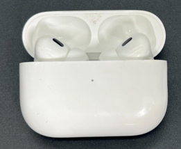 Genuine Apple Airpods Pro 2nd Gen Headphones w/ Lightning Magsafe Case (9) - £94.15 GBP