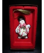 Lenox Christmas Ornament Annual 2008 Snowman And Wreath 4in ^^ - $49.75 CAD