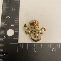 VTG Pin Brooch Snowman Winter Christmas Gold Tone Red Hat - £7.05 GBP