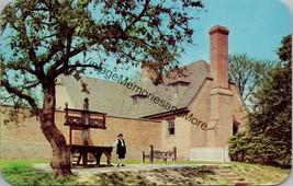 The Public Goal Williamsburg Virginia Postcard PC229 - £3.72 GBP