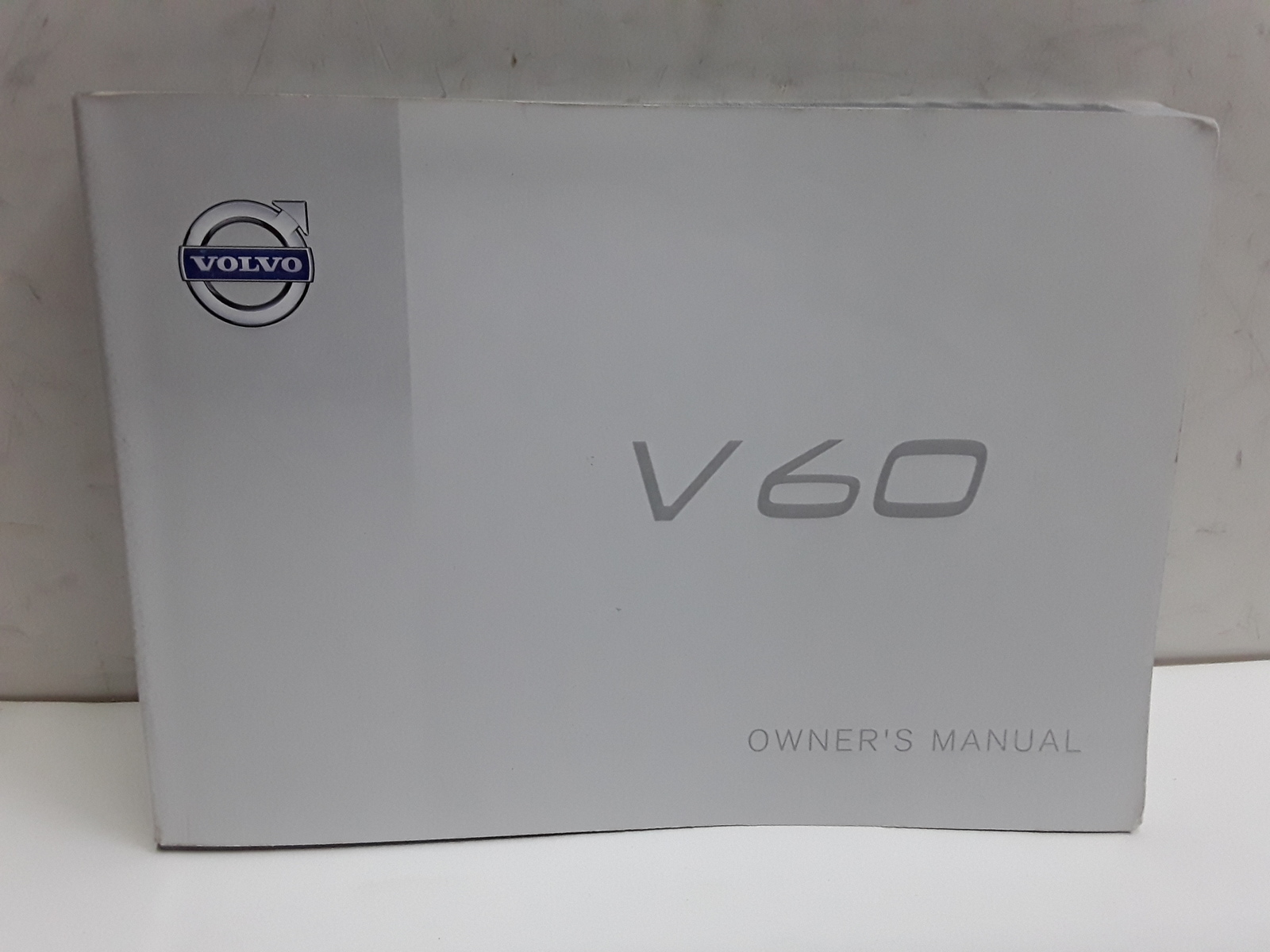2013 Volvo V60 Owners Manual - $79.19