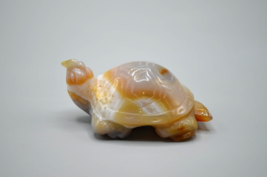 Hand Carved Stone Turtle Figurine Agate? Semi Precious Tortoise Sculptur... - $33.85