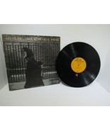Neil Young: After The Gold Rush Reprise Records ‎– RS 6383 RE2 LP Grade: G+ - £20.80 GBP