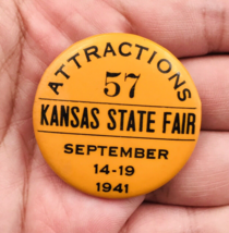 Vintage 1941 Kansas State Fair Attractions #57 Orange Round Pin 1.5&quot; Dia - £16.68 GBP