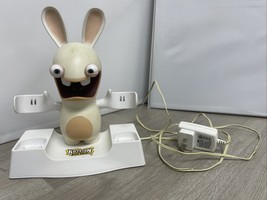 Mad Catz Rayman Raving Rabbids Wii Dual Charger RRR5762 White Untested C... - $8.13 CAD