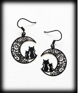 Black Moon Earrings ~ Cat Crescent Moon ~ Black Filigree ~ Alloy Dangle ... - $284.83 MXN