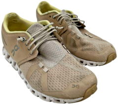 On Cloud V2 Women&#39;s Cloud Pearl Beige Running Shoes size W6.5 - $637.09 MXN