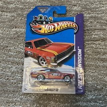 Hot Wheels HW Showroom Chevrolet SS #241 2013 - $7.54