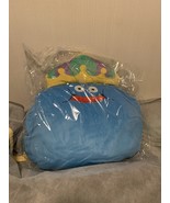 King Consultant Smile Consultant cushion blanket - $32.01