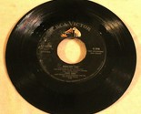 Perry Como 45 Moonlight love – Chincherinchee RCA Victor Records  - $6.92