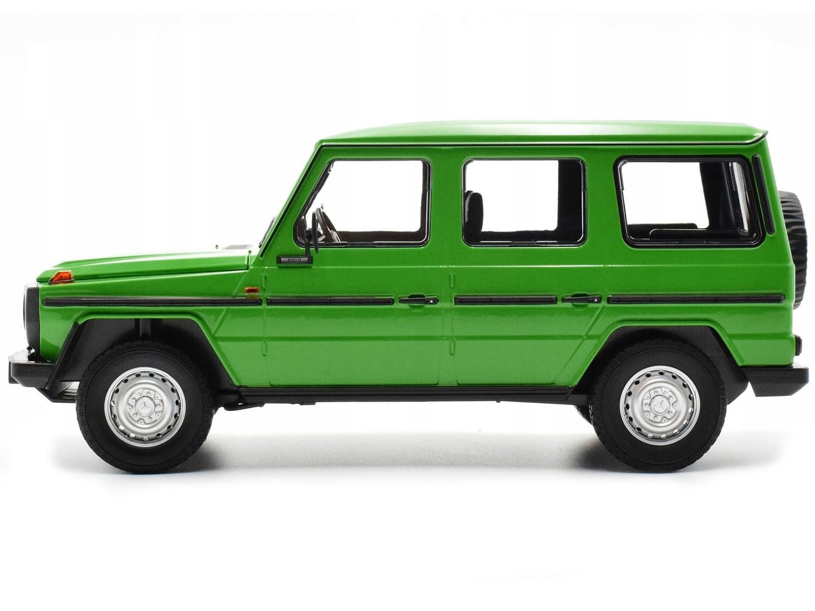 1980 Mercedes-Benz G-Model (LWB) Green with Black Stripes Limited Edition to 40 - £133.29 GBP
