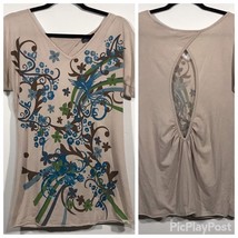 Vtg 90&#39;s Y2K Realitee Women&#39;s L Beige Floral Print T-Shirt V-Neck Open Back - $14.80