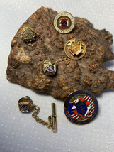Vtg Knights of Columbus Pin Lot Tie Pin Buttons Life Member 2002 Pennsylvania - £48.07 GBP