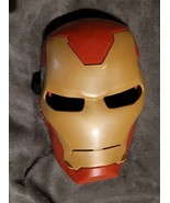 Avengers Marvel Iron Man Flip FX Mask with Flip-Activated Light Effects - $230.34 MXN