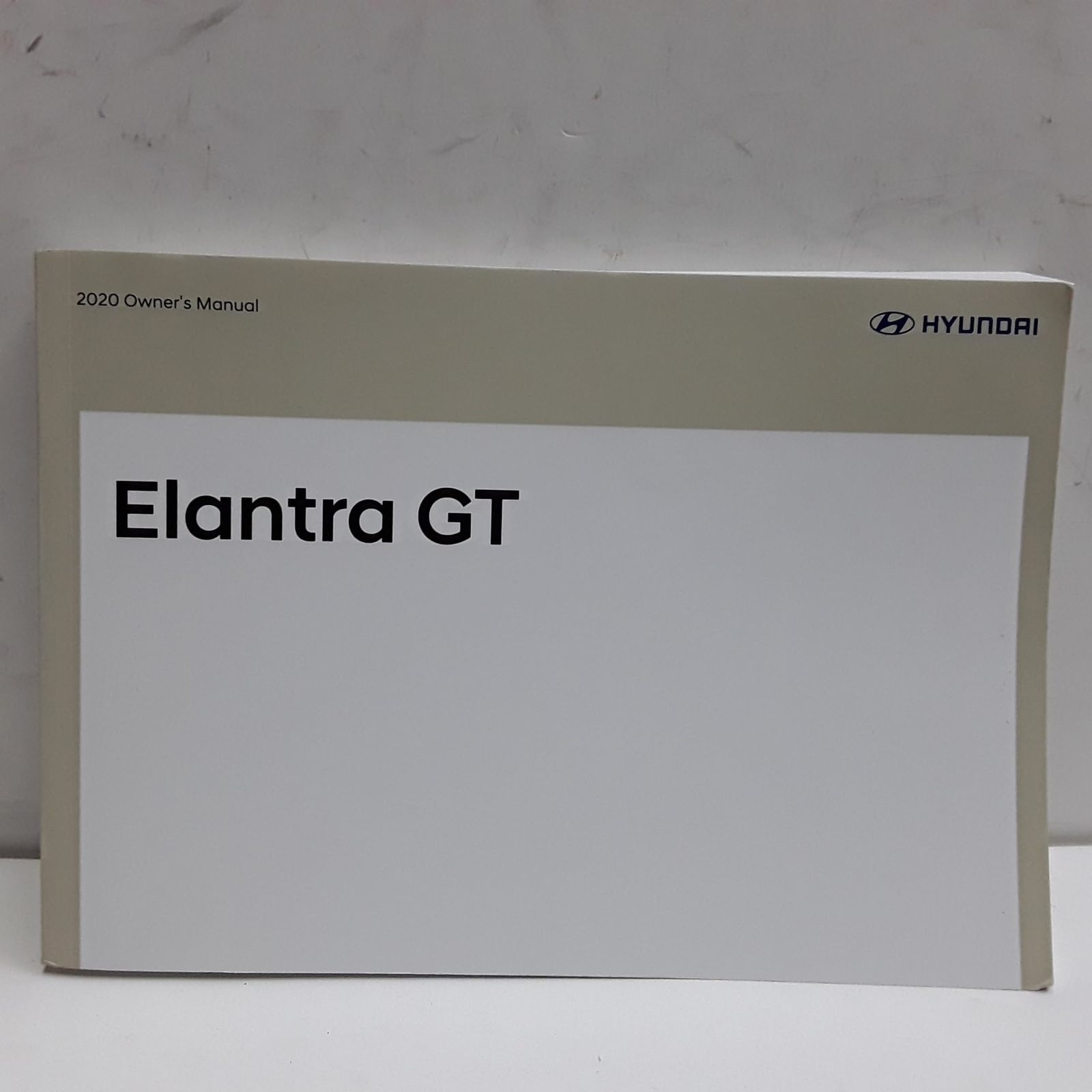 2020 Hyundai Elantra GT Owners Manual [Paperback] Auto Manuals - $122.49