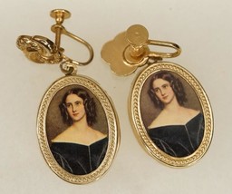 Vintage Costume Jewelry Victorian Style Portrait Oval Dangle Clip Earrings - £19.70 GBP
