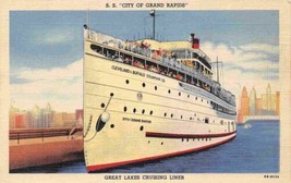 Steamer City of Grand Rapids Chicago Illinois 1940s linen postcard - £5.07 GBP