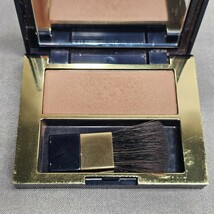 ESTEE LAUDER Bronze Goddess Powder Bronzer in 01 LIGHT - $7.37 CAD