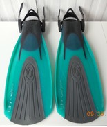 SEA QUEST THRUSTER Teal/Green DIVING FINS FLIPPERS SIZE M/ML MADE IN ITALY - $62.09 CAD