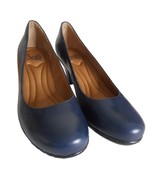 NIB Sofft Navy blue leather Pump Size 8W 2.5 inch heel - $52.00