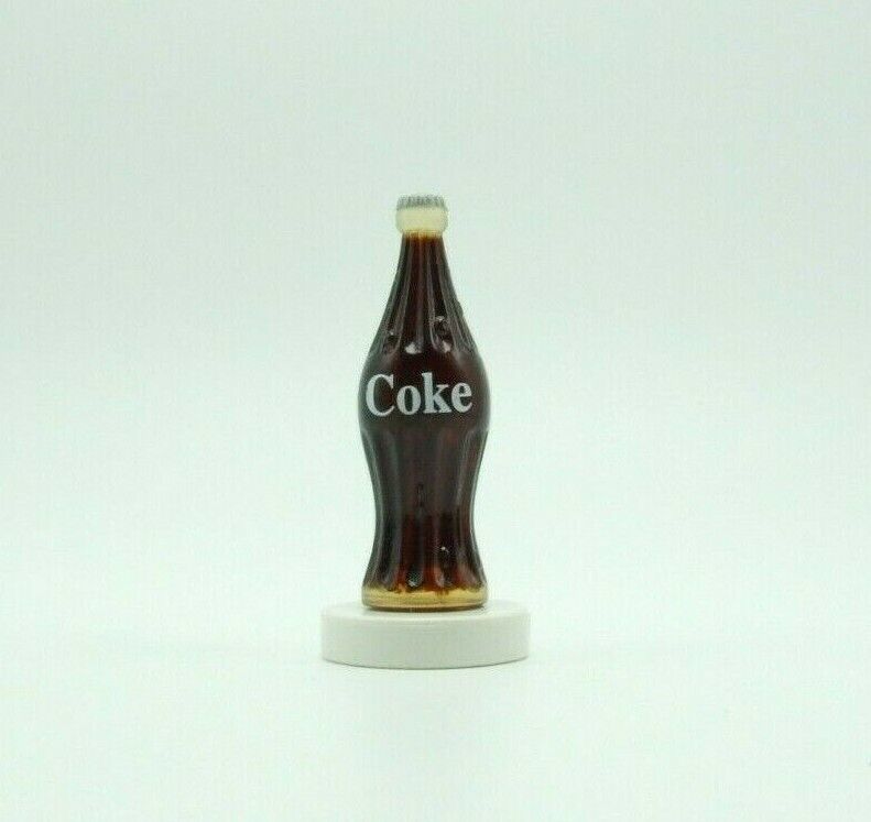 Coca-Cola Vs. Coke 1960's Contour Bottle White Queen Chess Replacement Piece - $4.45
