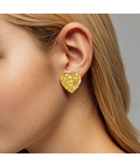 14K Yellow Gold Nugget Sparkle Cut Heart Stud Earrings (3 sizes) - £129.37 GBP+