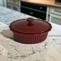 Paula Deen Stoneware Baking Dish w Lid 11&quot; Oval Scalloped Edge Red Bakeware - $36.59