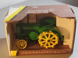 1/16 John Deere Model D Tractor Collector Edition - $51.43