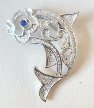 GERRY&#39;S FISH Pin Brooch Blue Rhinestone Silver Tone Setting Vintage 1960s - £14.29 GBP