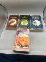 Vintage 1977 J.RR.R.Tolkien  The Towers,The Fellowship, The Return.,Hobb... - $739.61 MXN