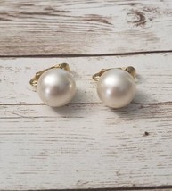 Vintage Clip On Earrings Large Faux Pearl Just Over 0.5&quot; - £9.58 GBP