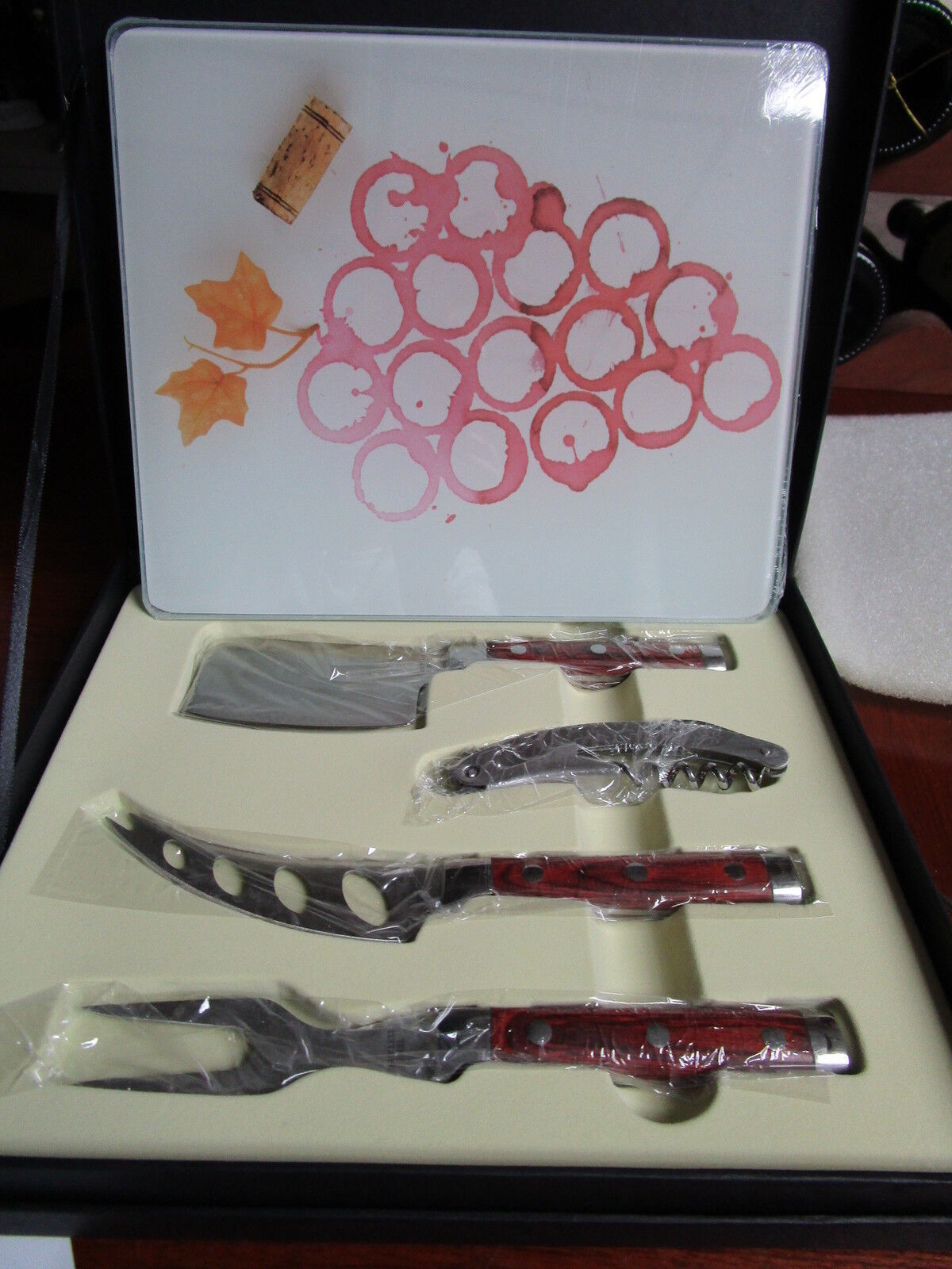 Raymour Flanigan Wine Cheese Set Cutting board new in box ORIGINAL ^^^^ - $64.35