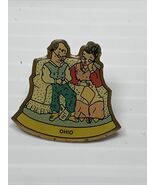 Vintage Sleepy Old Couple Ohio Enamel Souvenir Travel Tie Lapel Pin KG JD - $16.65 CAD