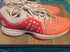 ADIDAS BOUNCE ADITUFF - Women&#39;s SIZE 9 - PEACH / PINK - Style S78395 - L... - $759.32 MXN